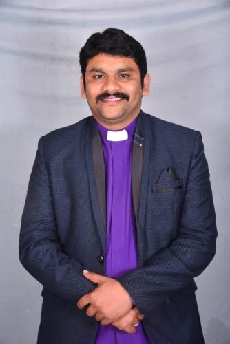 Bishop-Titus-photo